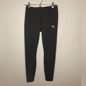 Puma PWRWARM leggings technically size M but fits like a small